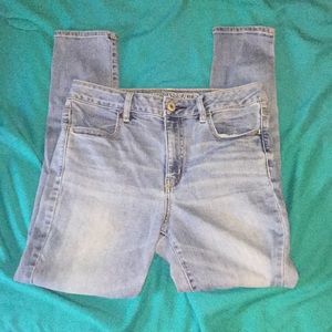American Eagle jeans size 10 short